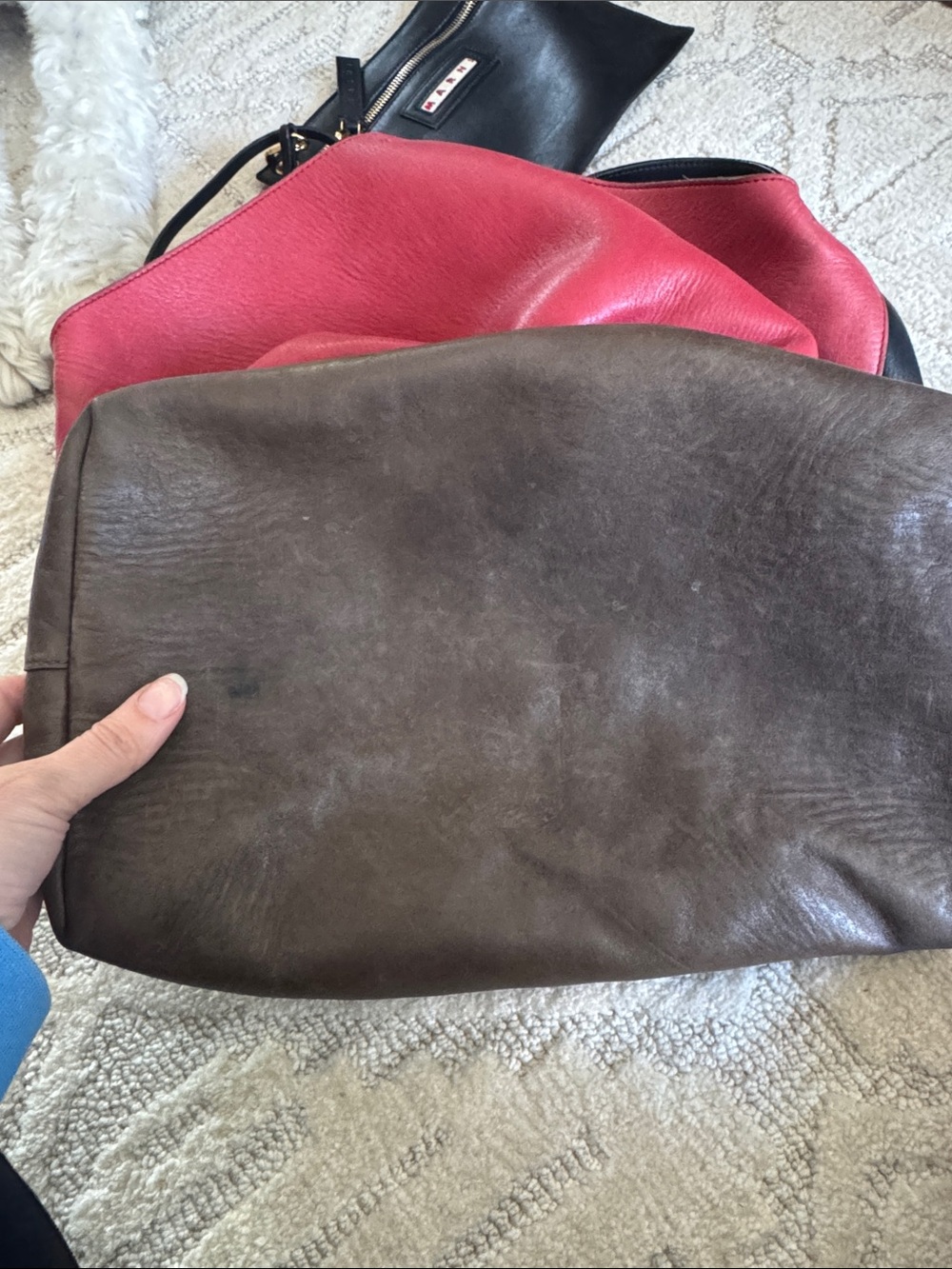 Marni leather hobo bucket bag in a red and brown color-block - Picture 7 of 13